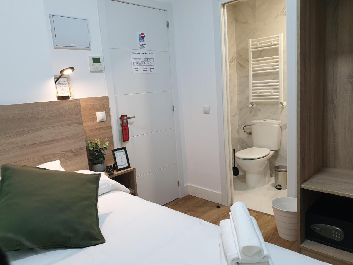 Norte Oviedo Rooms Madrid Exterior photo