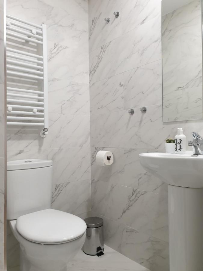 Norte Oviedo Rooms Madrid Exterior photo